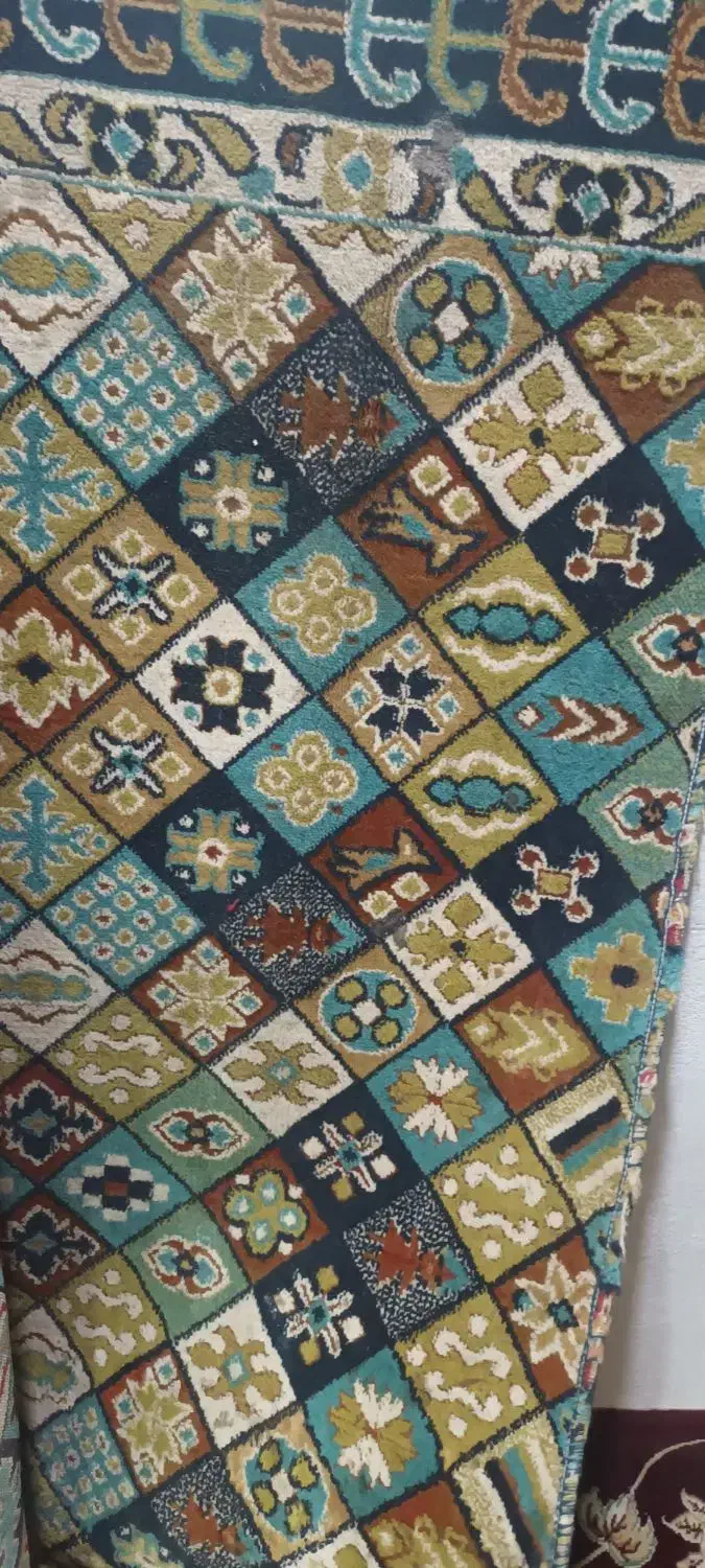 فرش سالم آفتاب سوخته برای کافه ها و قهوه خونه ها|فرش|لنگرود, |دیوار