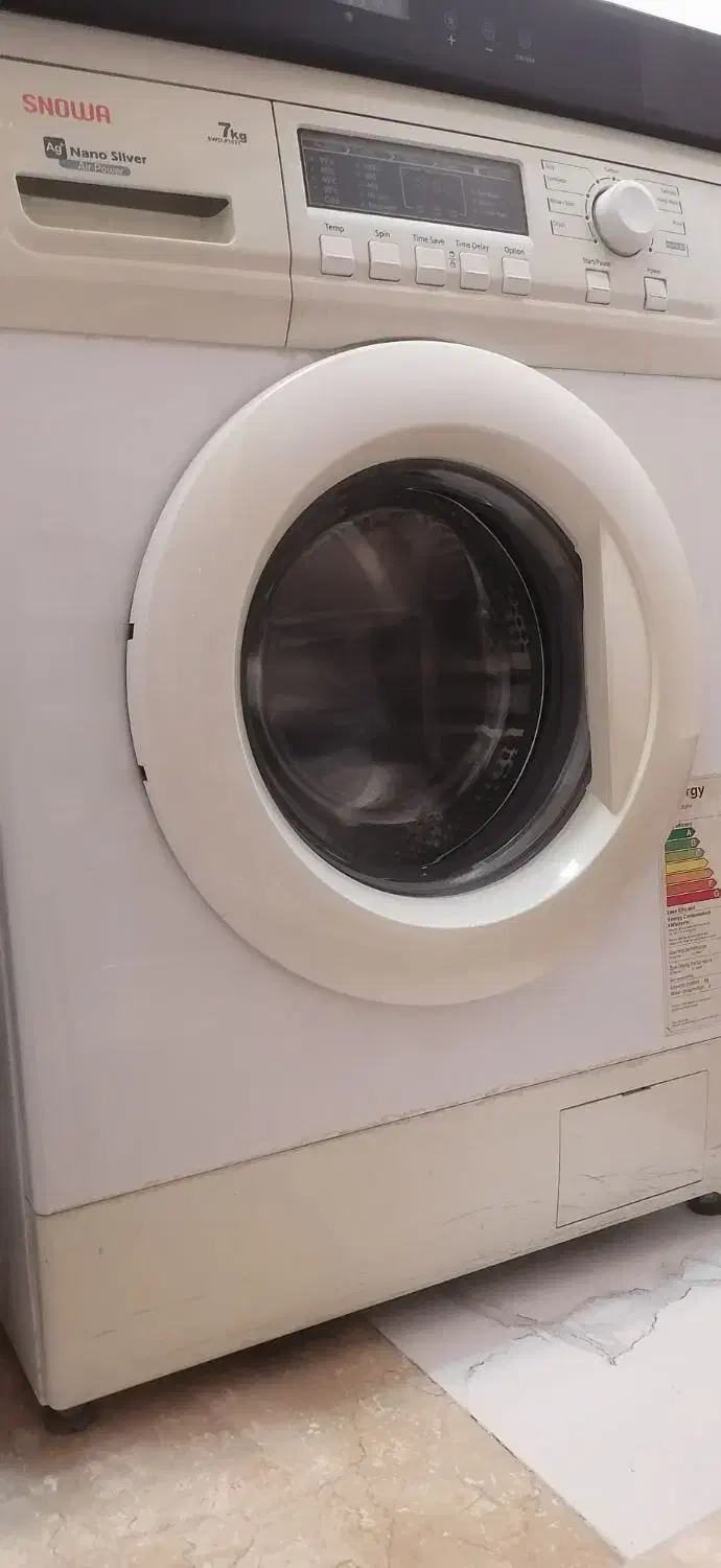 ماشین لباسشویی اسنوا درحد نو|ماشین لباسشویی و خشککن لباس|کرمان, |دیوار