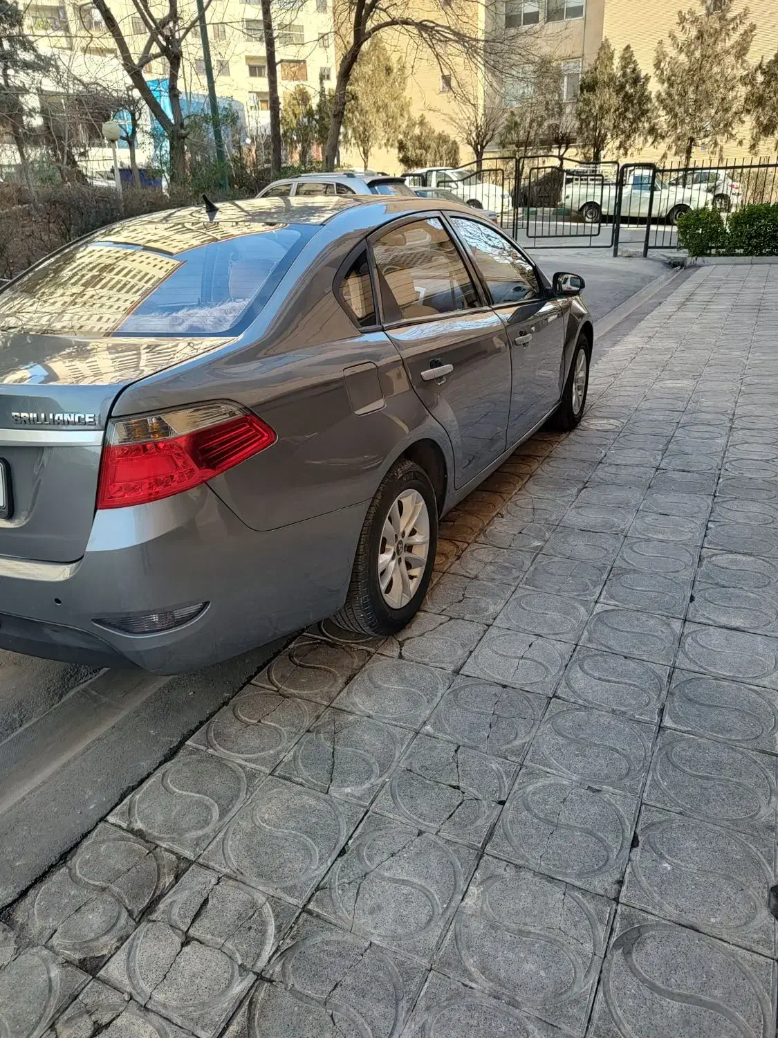 برلیانس 330. دنده مدل 1395|خودرو سواری و وانت|تهران, مجیدآباد|دیوار