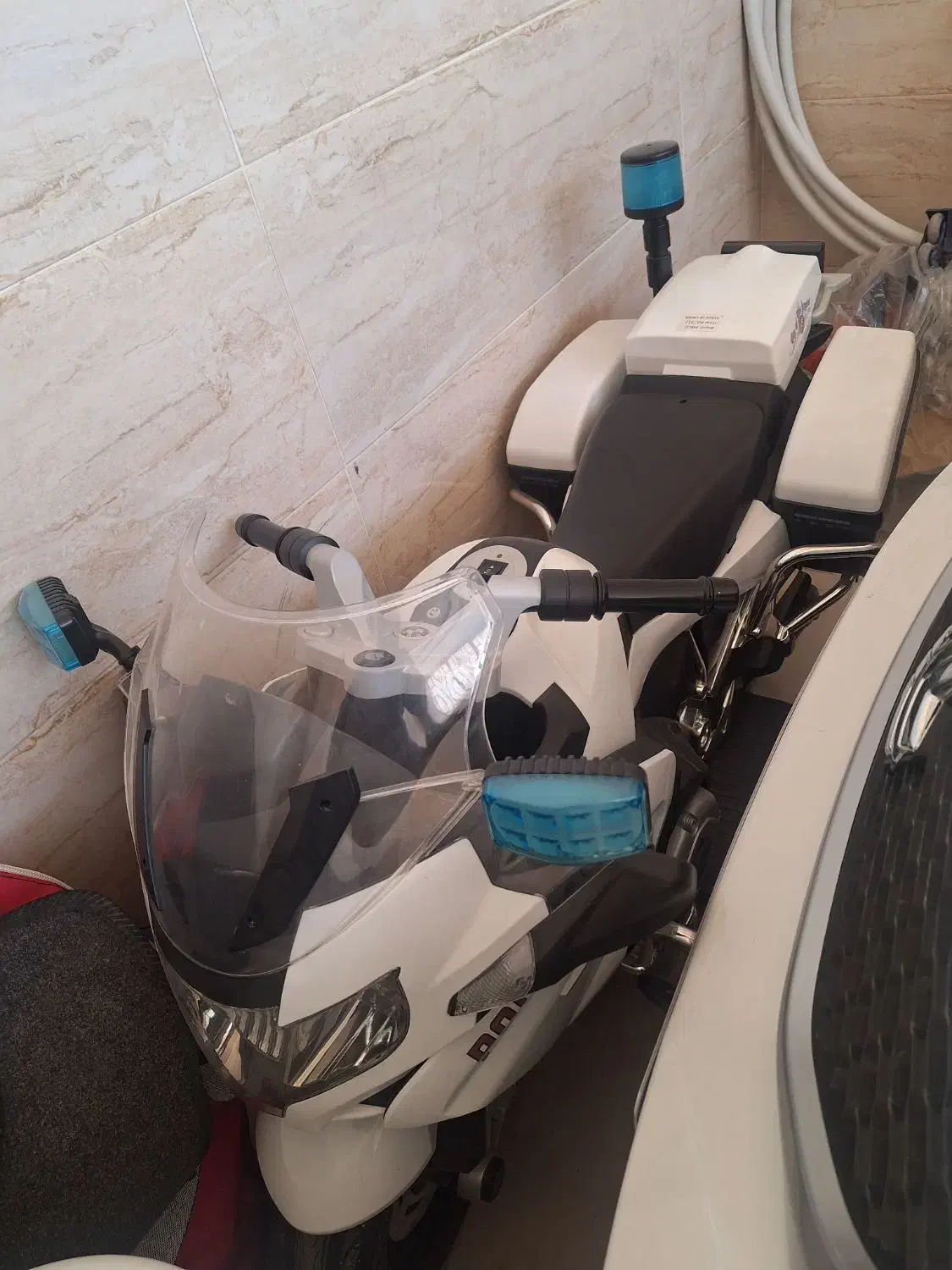 موتور برقی پلیسی|اسباببازی بچه|شهرضا, |دیوار