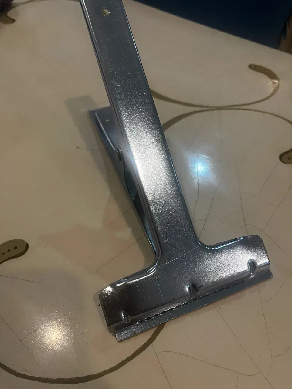 گیره نگه دارنده|ابزارآلات|قم, انسجام|دیوار