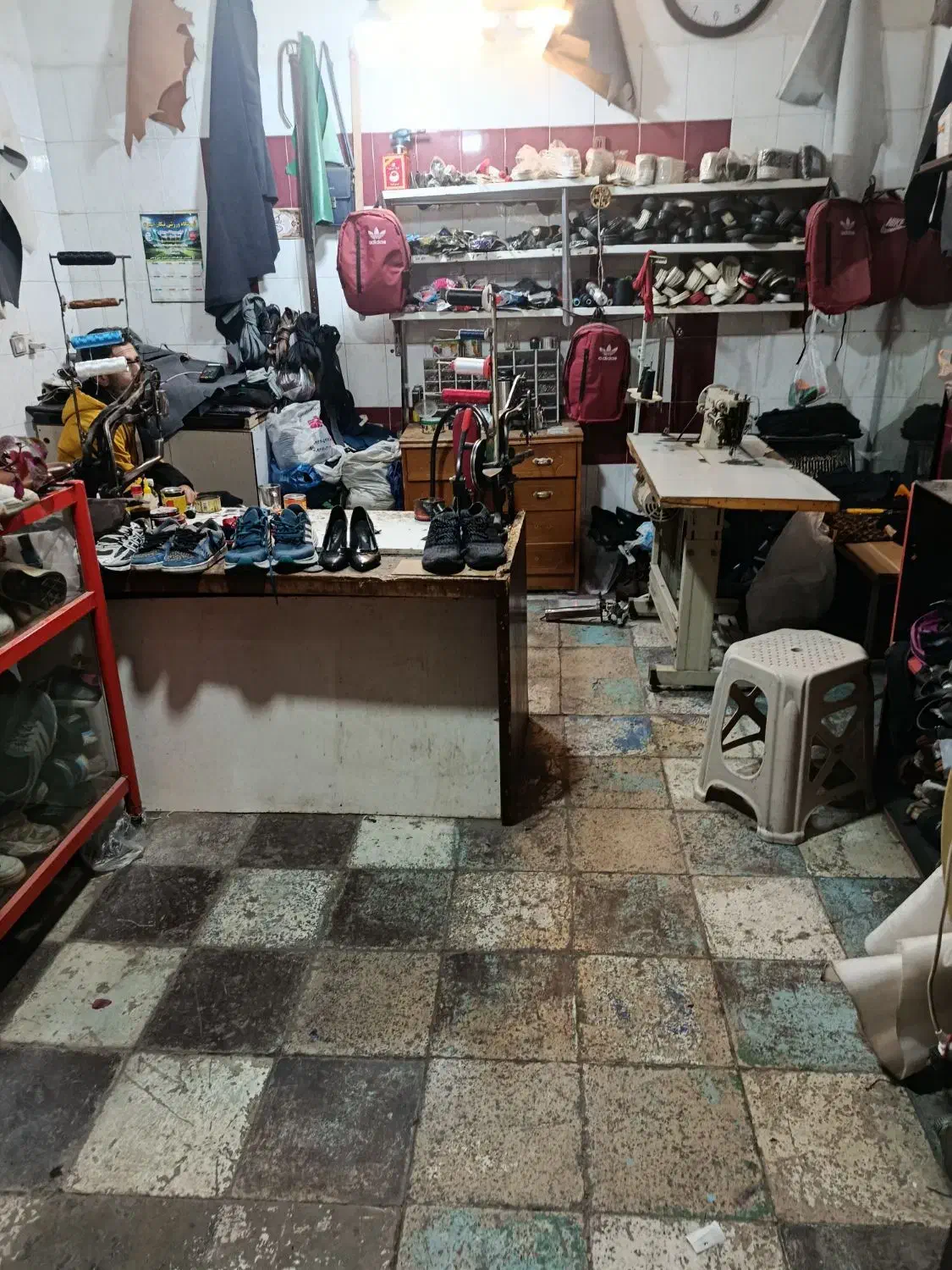 تعمیرات کیف و کفش|خدمات پیشه و مهارت|محمدشهر, محمدشهر|دیوار