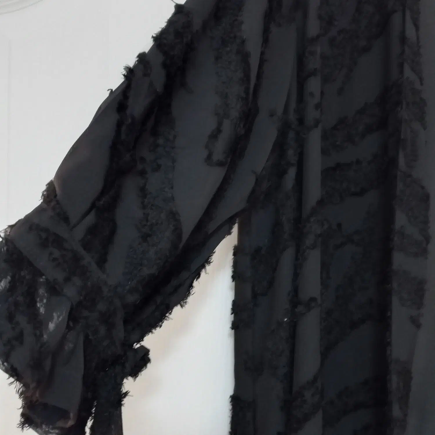 مانتو مجلسی به همراه شال|لباس|دماوند, گیلاوند|دیوار