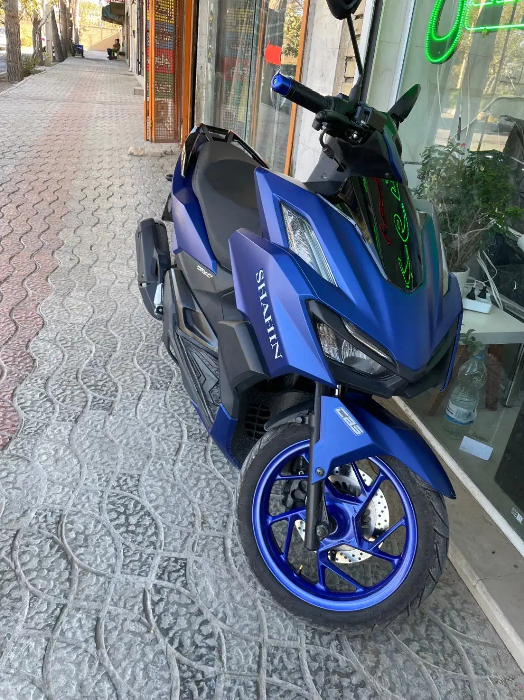 موتور اتومات دلتا(شاهین موتور)۱۷۰۰سی سی|موتورسیکلت|بجنورد, |دیوار