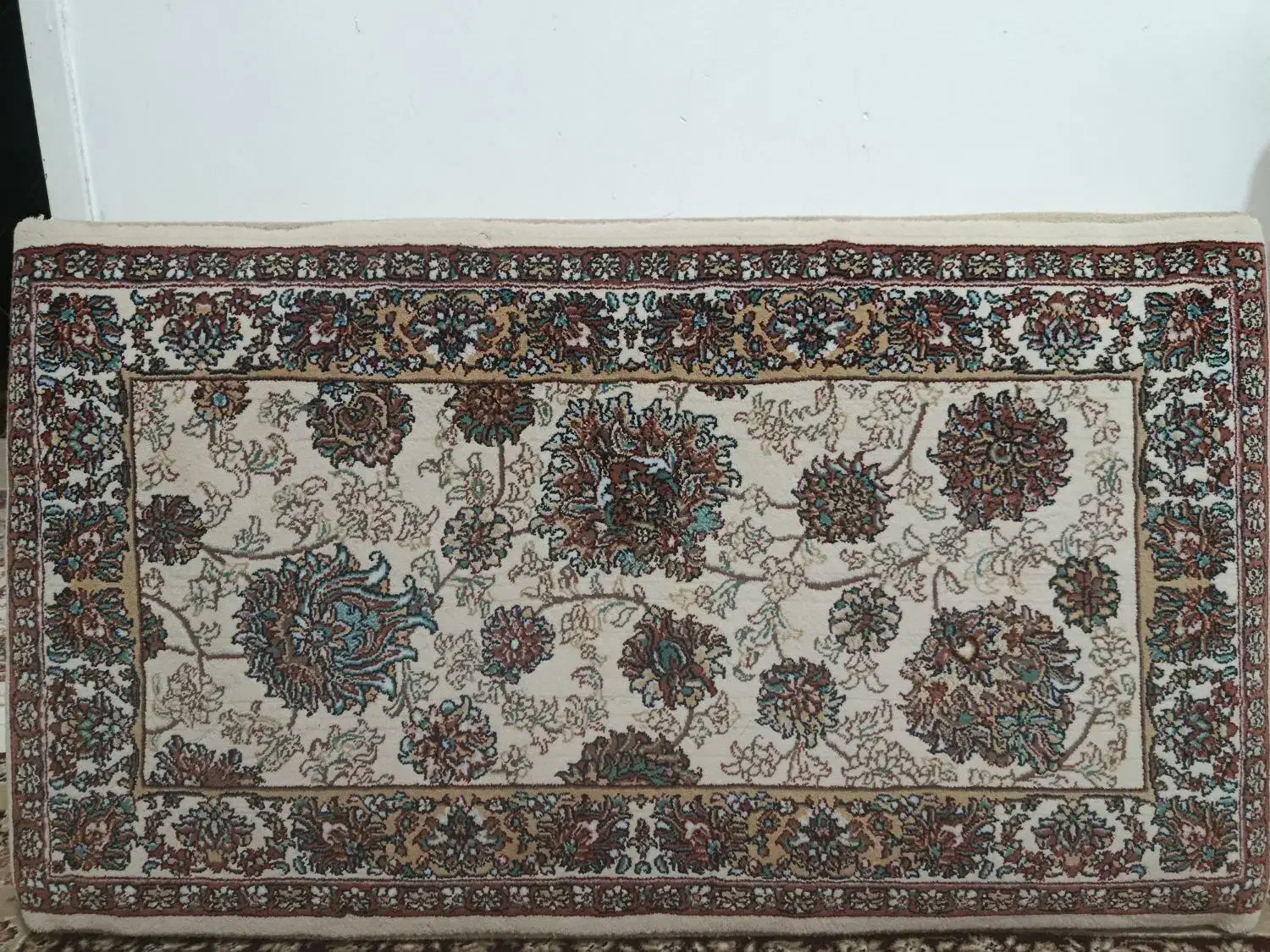 یک جفت پشتی|پشتی|ملایر, |دیوار