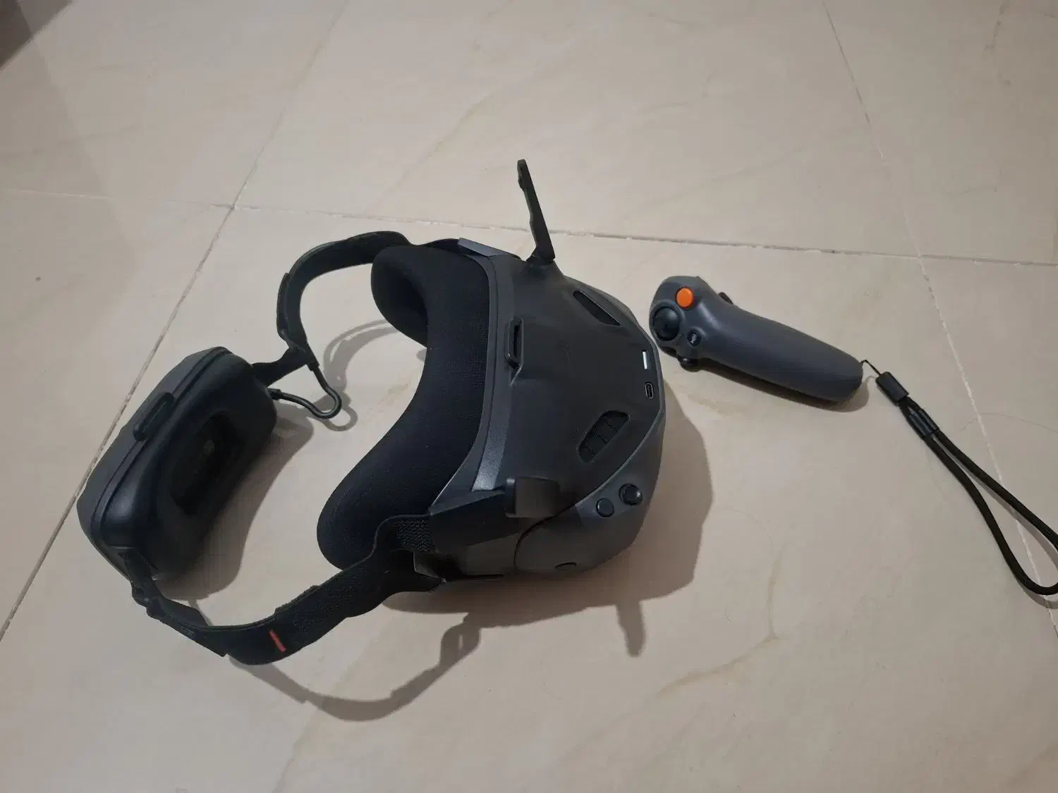 Dji Goggles N3 + Motion Comtrol - گاگلز N3|دوربین عکاسی و فیلمبرداری|کرج, مهرویلا جنوبی|دیوار