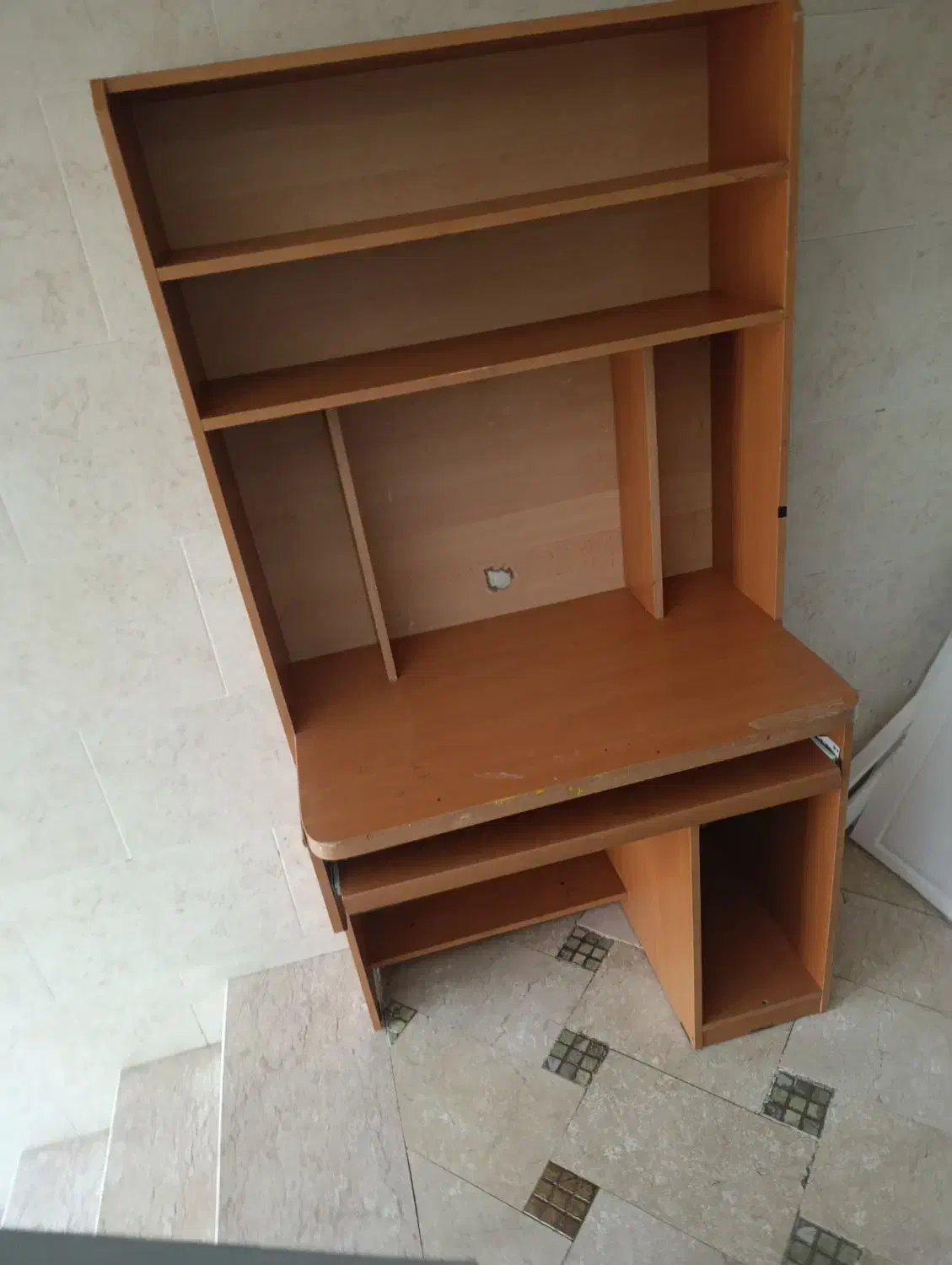 میز کامپیوتر|میز تحریر و کامپیوتر|شاهینشهر, نظامی|دیوار