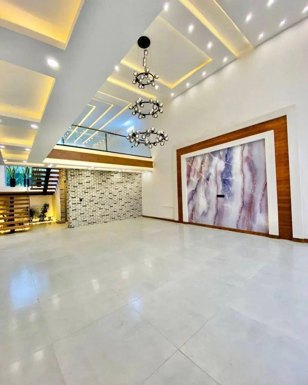 ویلا استخر دار همه چی برند|فروش خانه و ویلا|رویان, |دیوار