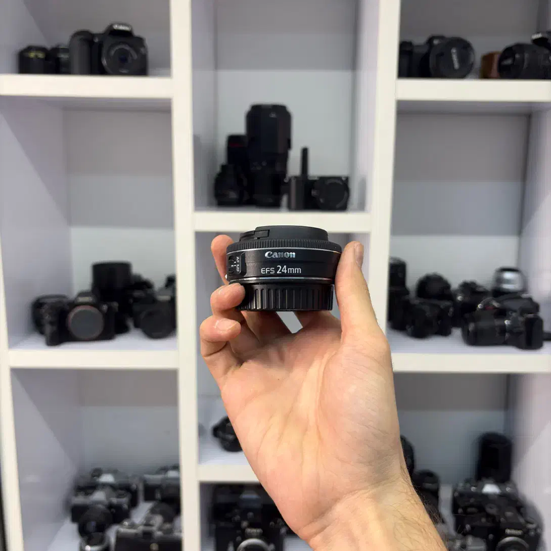 Canon EF-S 24mm f/2.8 STM|دوربین عکاسی و فیلم‌برداری|تهران, فردوسی|دیوار