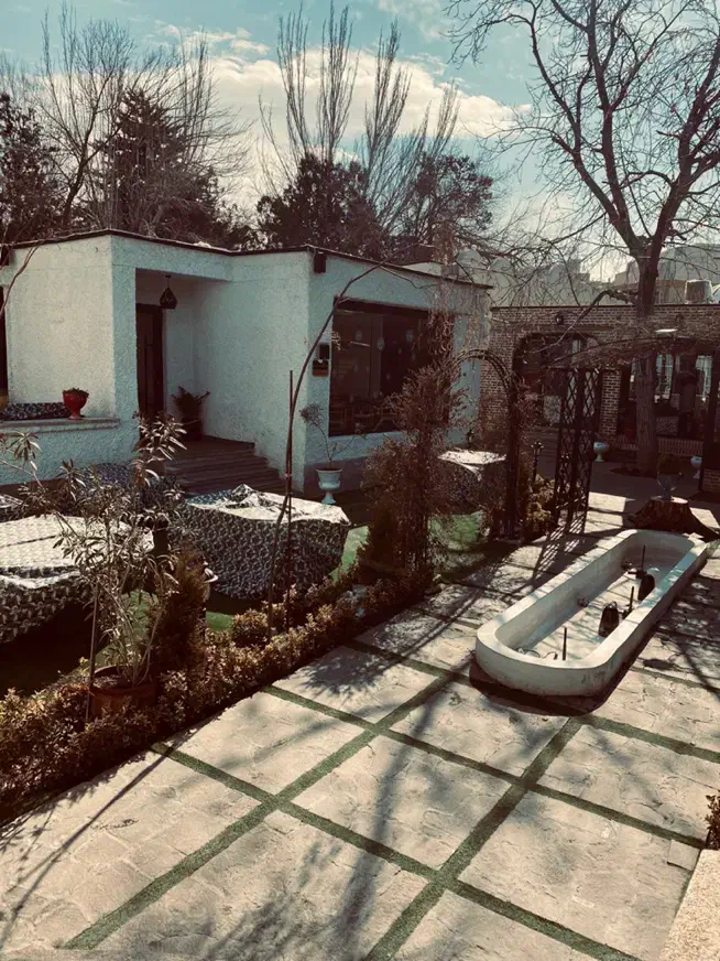 استخدام در تمامی سکشن های رستوران|استخدام خدمات فروشگاه و رستوران|همدان, |دیوار