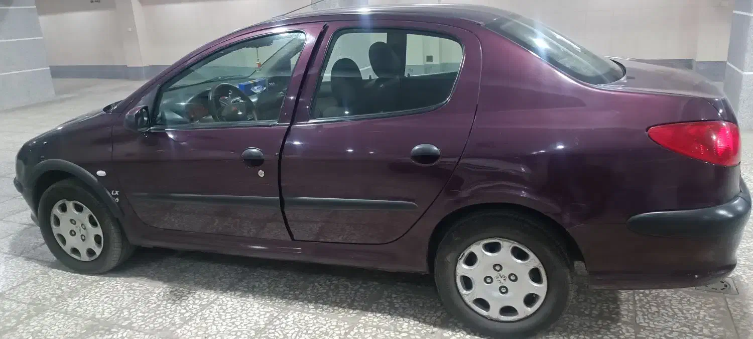 v8 پژو ۲۰۶|خودرو سواری و وانت|تهران, بروجردی|دیوار