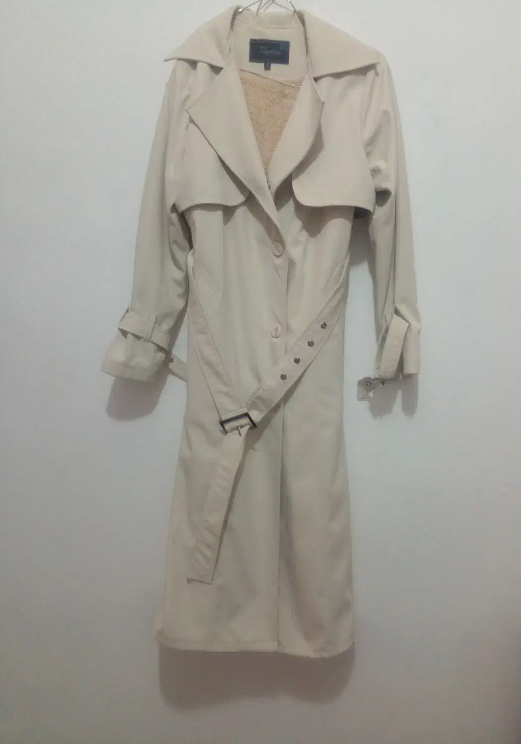 پالتوپاییزه|لباس|زنجان, |دیوار