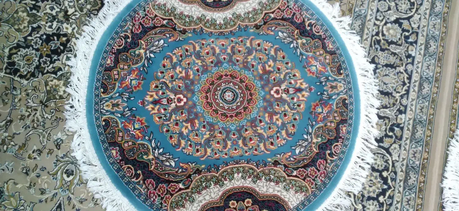 فرش گرد جلو دری|فرش|چهاردانگه (تهران), |دیوار