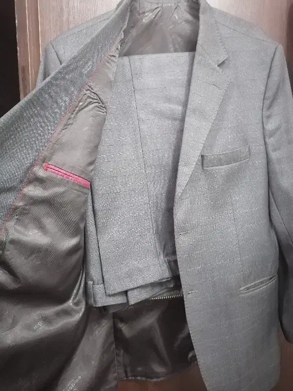 کت و شلوار|لباس|قم, شاد قلی|دیوار