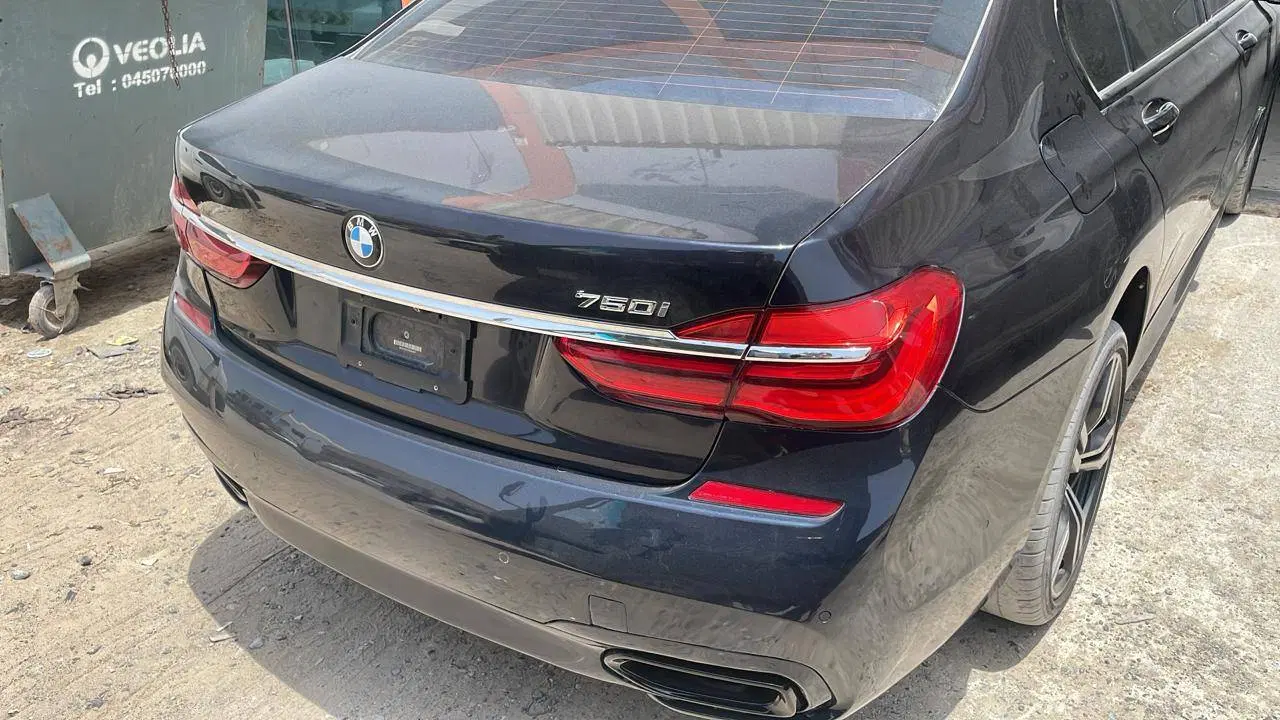 بی ام و 750 آی BMW|خودرو سواری و وانت|اهواز, کمپلو شمالی|دیوار