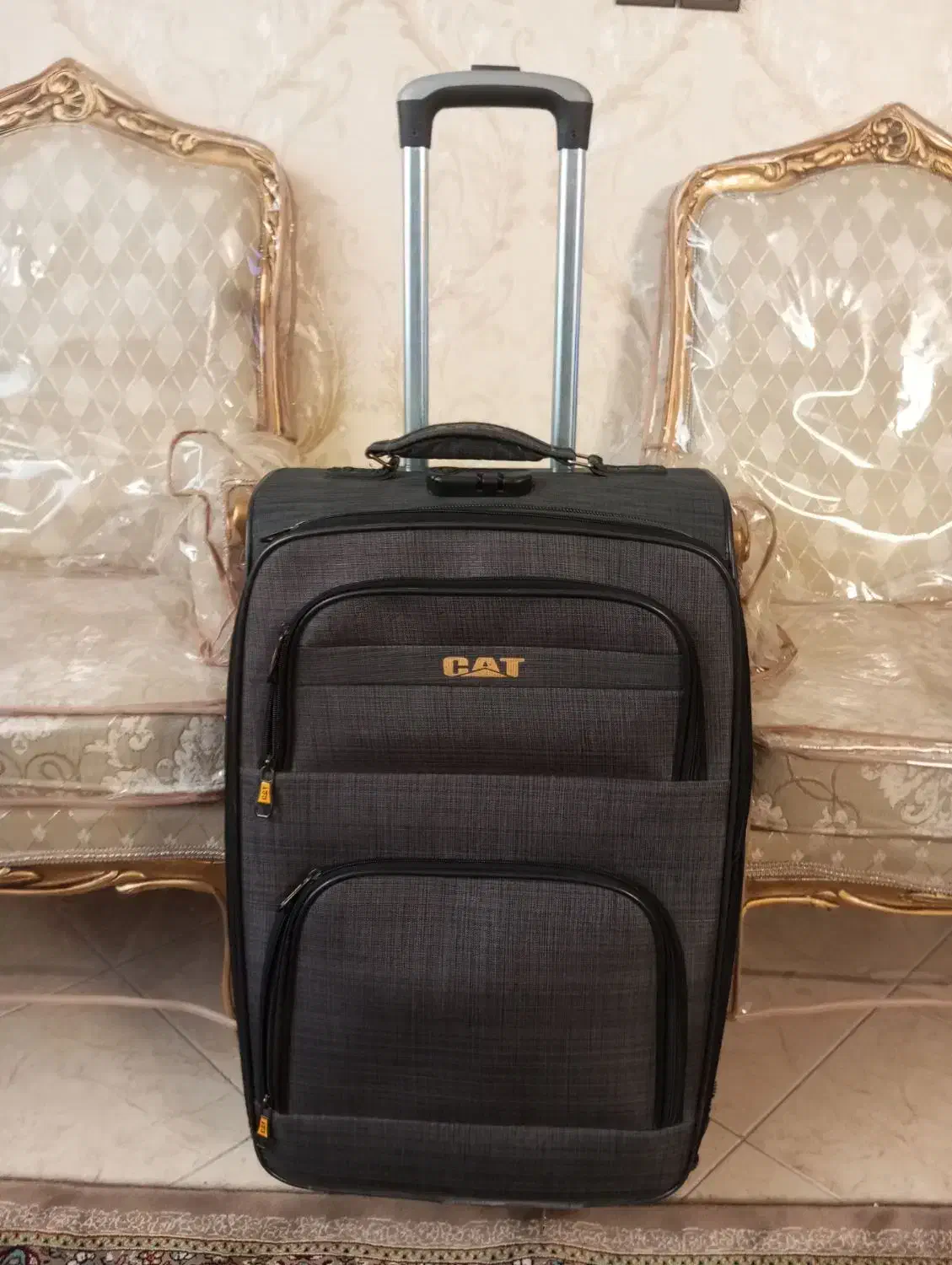 چمدان متوسط|کیف، کفش، کمربند|مشهد, رضاشهر|دیوار