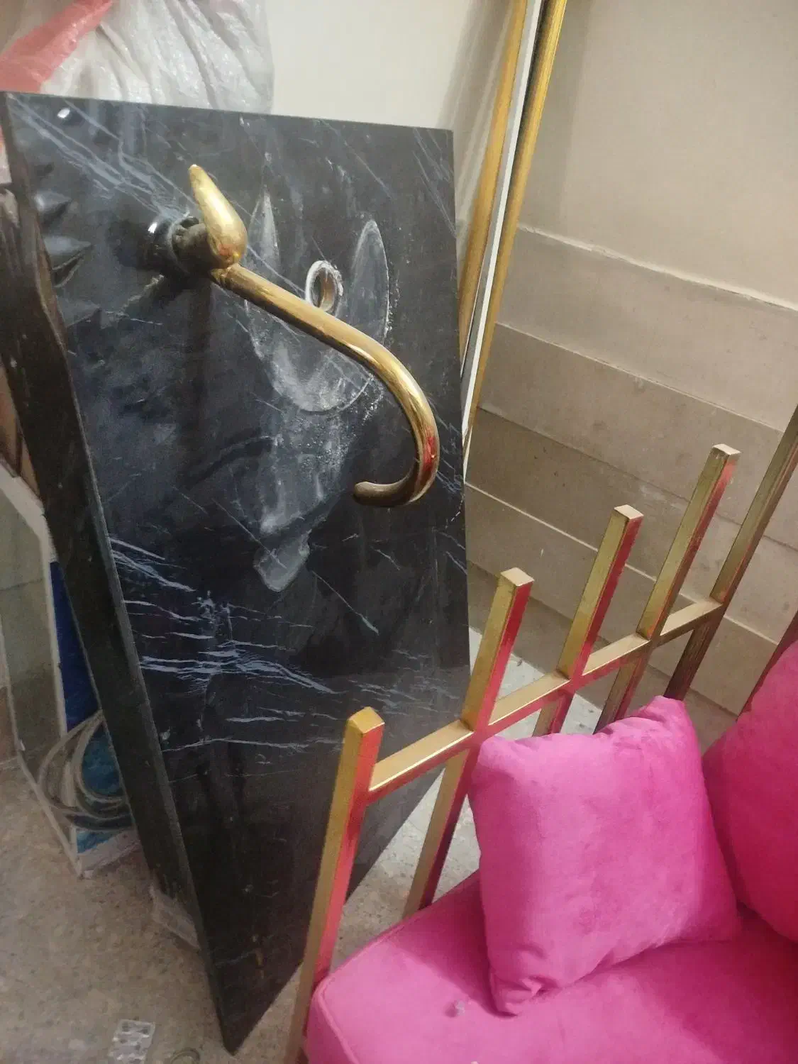 صندلی پدیکو شاه نشین ابشاری کامل. ترولی چوبی|آرایشگاه و سالن‌های زیبایی|اصفهان, فجر|دیوار