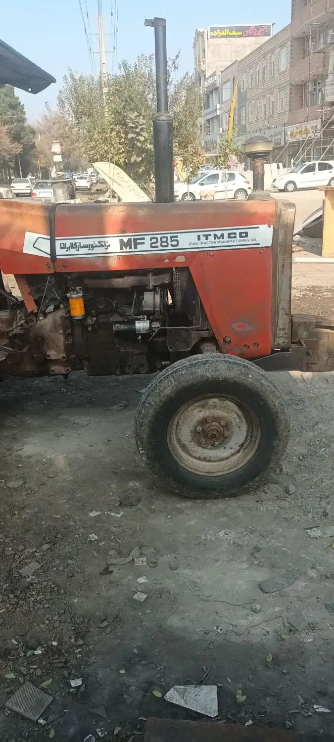 تراکتور ۲۸۵مدل ۷۳|خودرو سنگین|پارس‌آباد, |دیوار