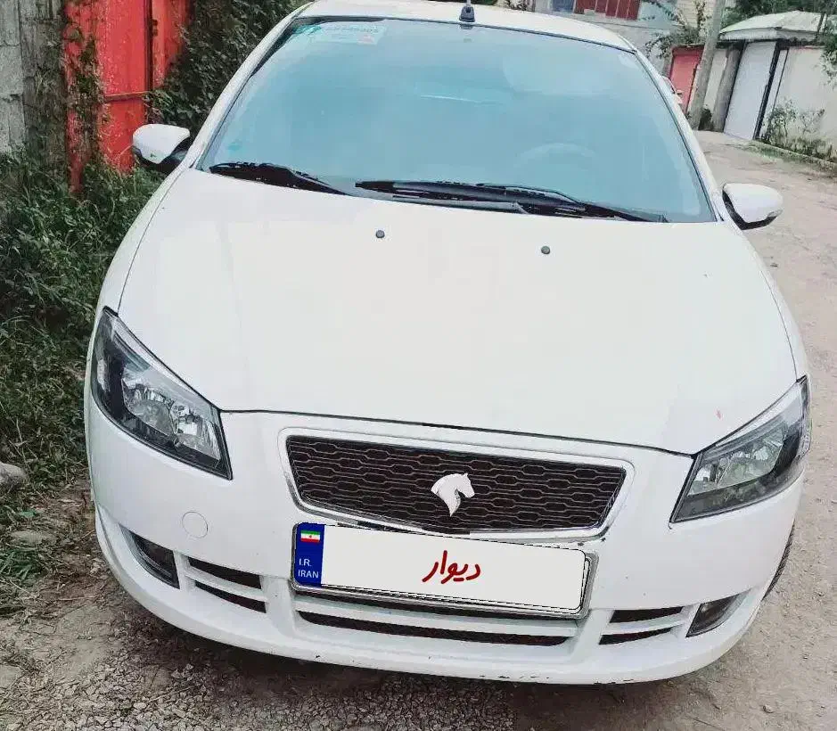 رانا پلاس 1402بی رنگ بی ضربه|خودرو سواری و وانت|شاندرمن, |دیوار