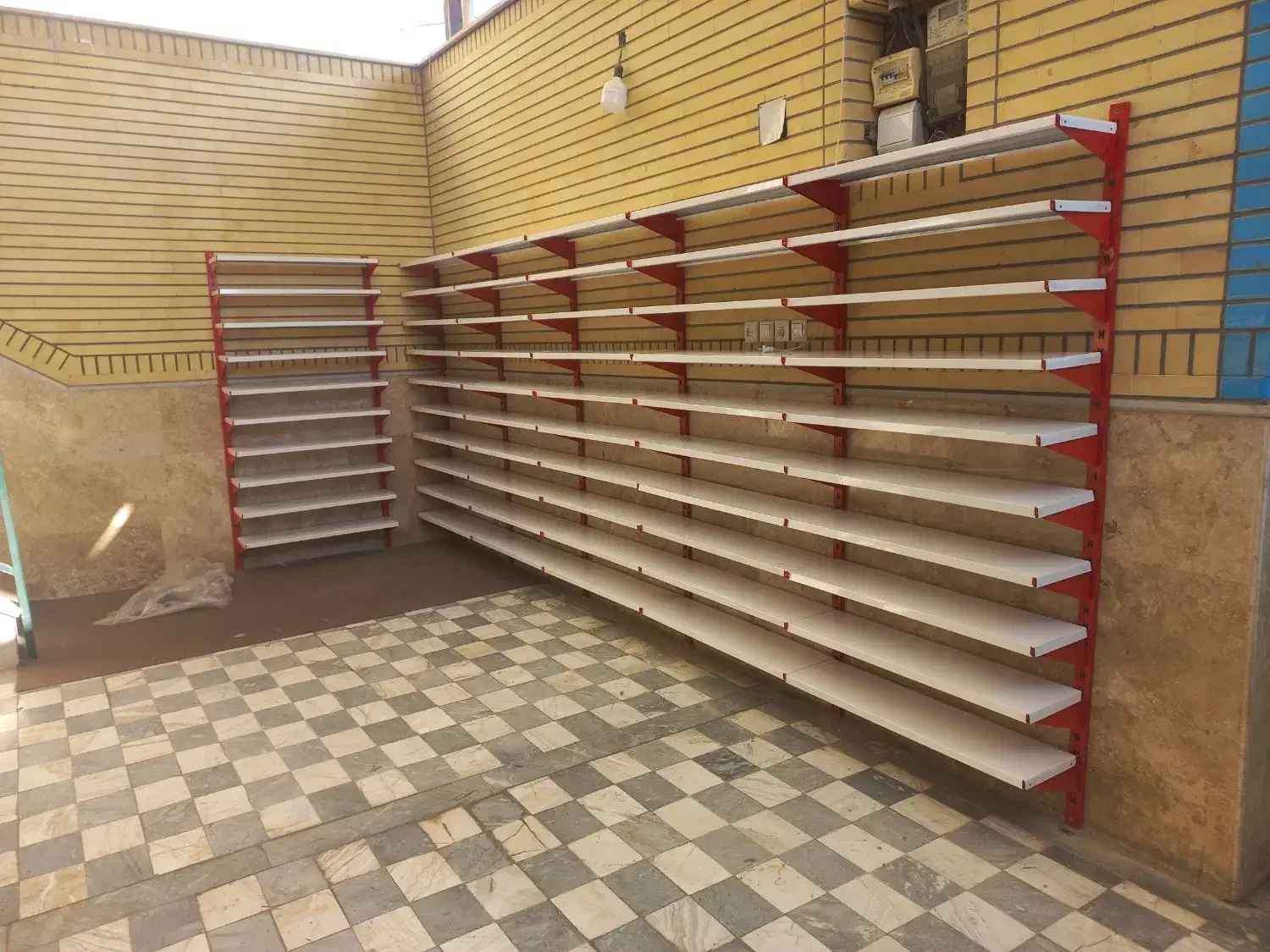 تولید قفسه فروشگاهی و...|فروشگاه و مغازه|کاشان, راوند|دیوار