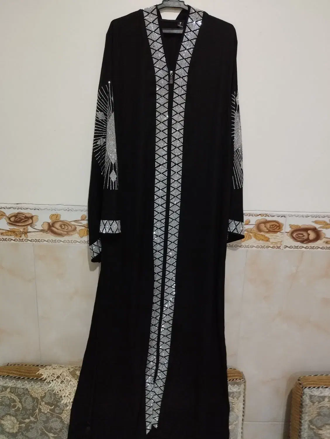 حجاب عربی سنگی|لباس|باقرشهر, |دیوار