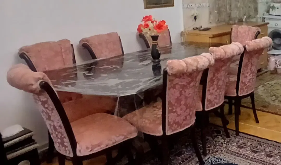 مبل ۷ نفره و نهار خوری ۸ نفره در فومن|مبلمان خانگی و میز عسلی|رشت, رشتیان|دیوار