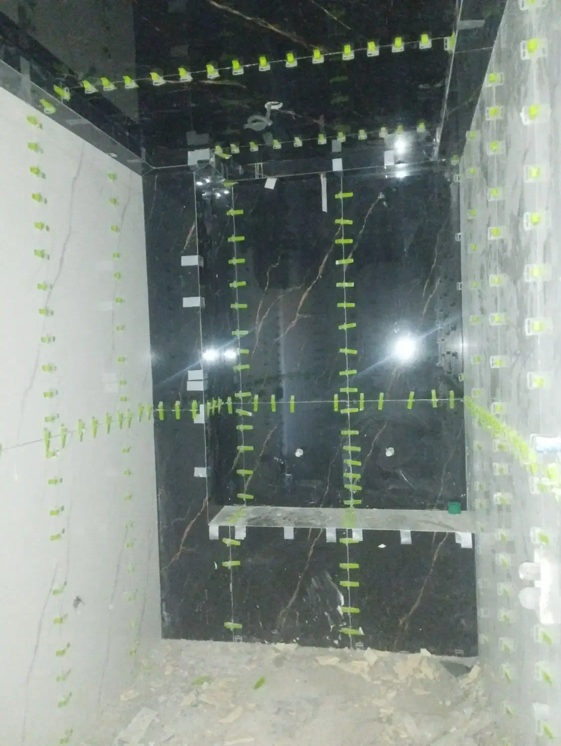 شاگرد کاشی کار|استخدام معماری، عمران و ساختمانی|مهریز, |دیوار