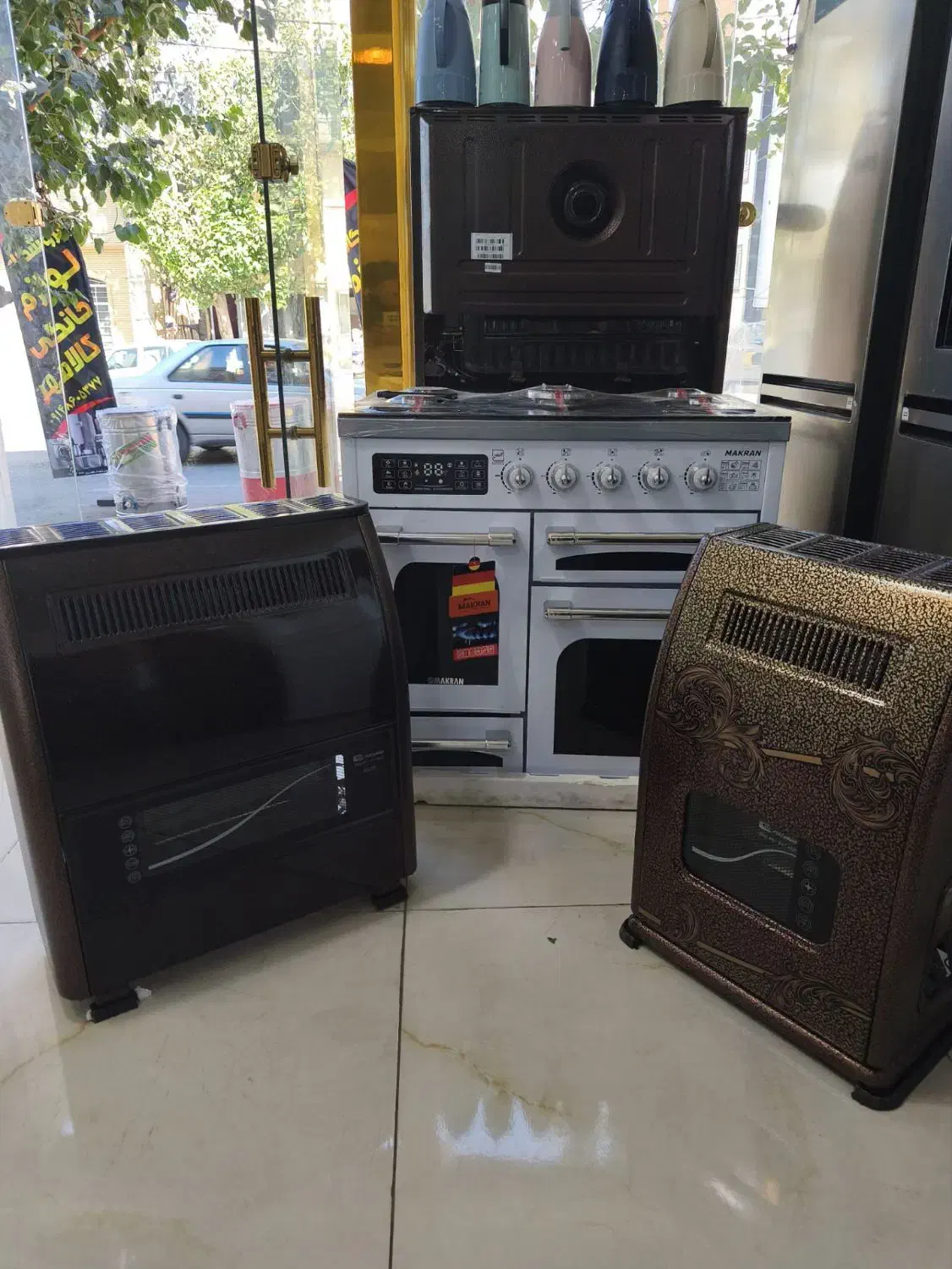 یخچال صفر و خط خش دار فروشگاه کالا مهر|یخچال و فریزر|تبریز, |دیوار