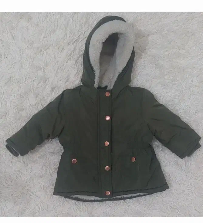 بوت و کاپشن دخترونه ترک|کفش و لباس بچه|کرج, شهرک جهاننما|دیوار