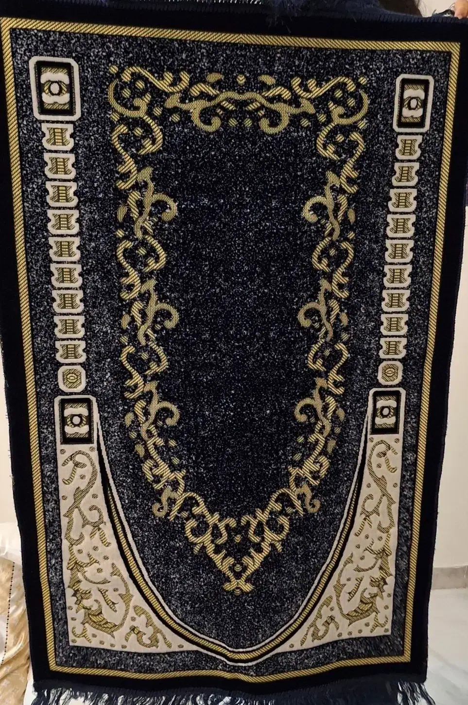 سجاده مخمل جانماز کاملا نو ترک|صنایع دستی و سایر لوازم تزئینی|تهران, قیام|دیوار