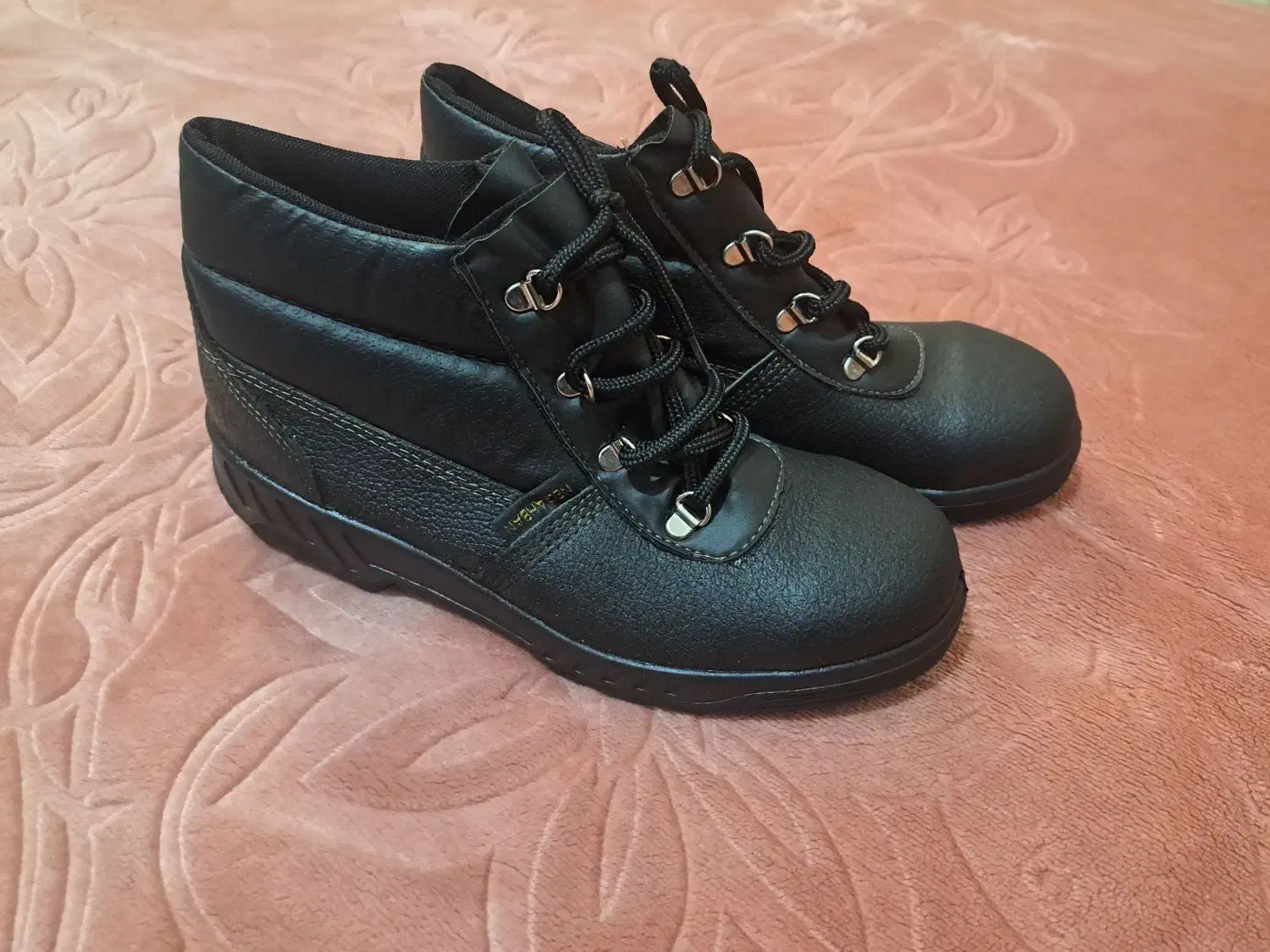 کفش کار ایمنی|کیف، کفش، کمربند|مشهد, آزادشهر|دیوار