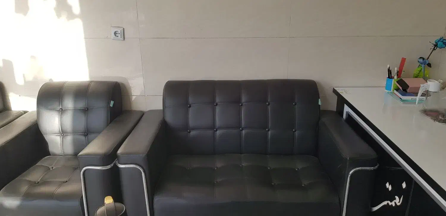 فروش میزوصندلی ومبلمان چرم|دفتر کار|اهواز, کوی باهنر|دیوار