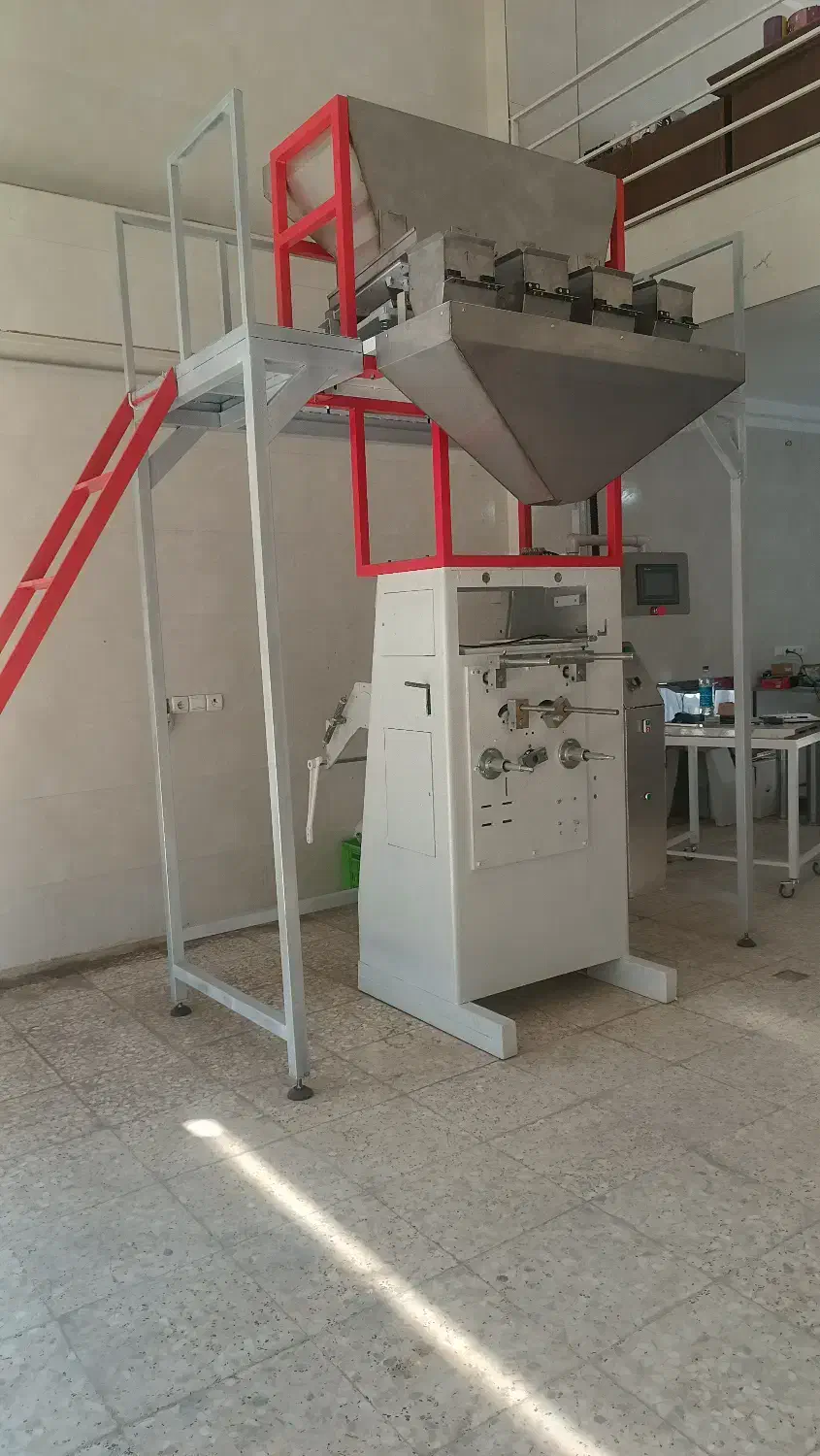 دستگاه بسته بندی چهار توزین اتومات دکل دار|ماشینآلات صنعتی|کرج, استاندارد|دیوار