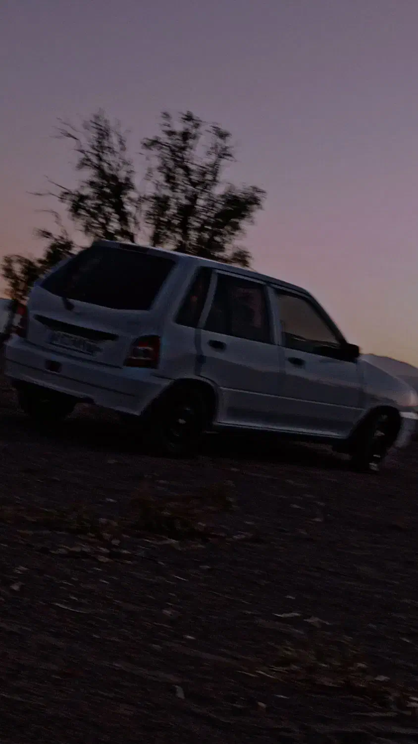 111 مدل 98|خودرو سواری و وانت|بم, |دیوار