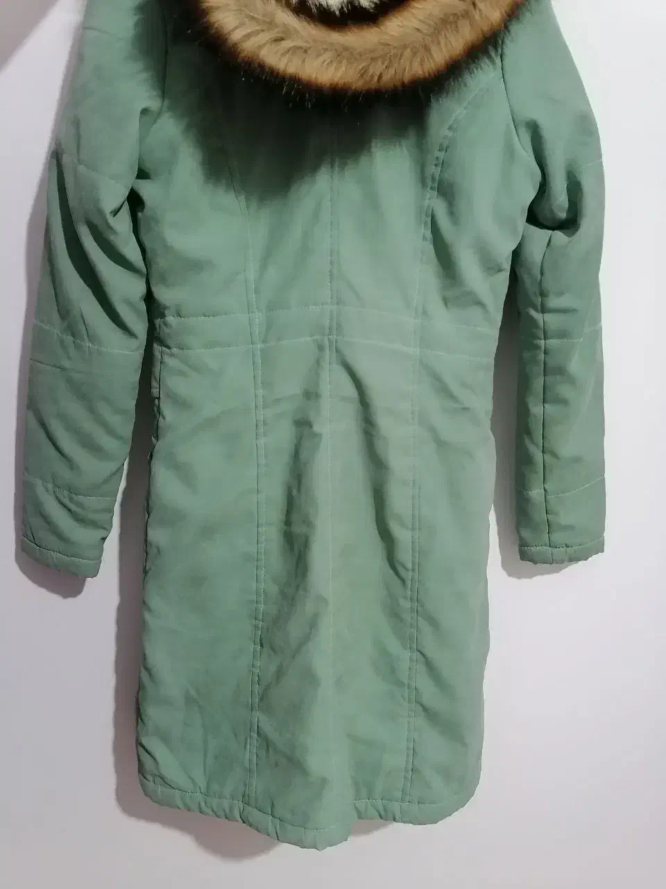 پالتو دخترانه|لباس|هشتگرد, هیو|دیوار