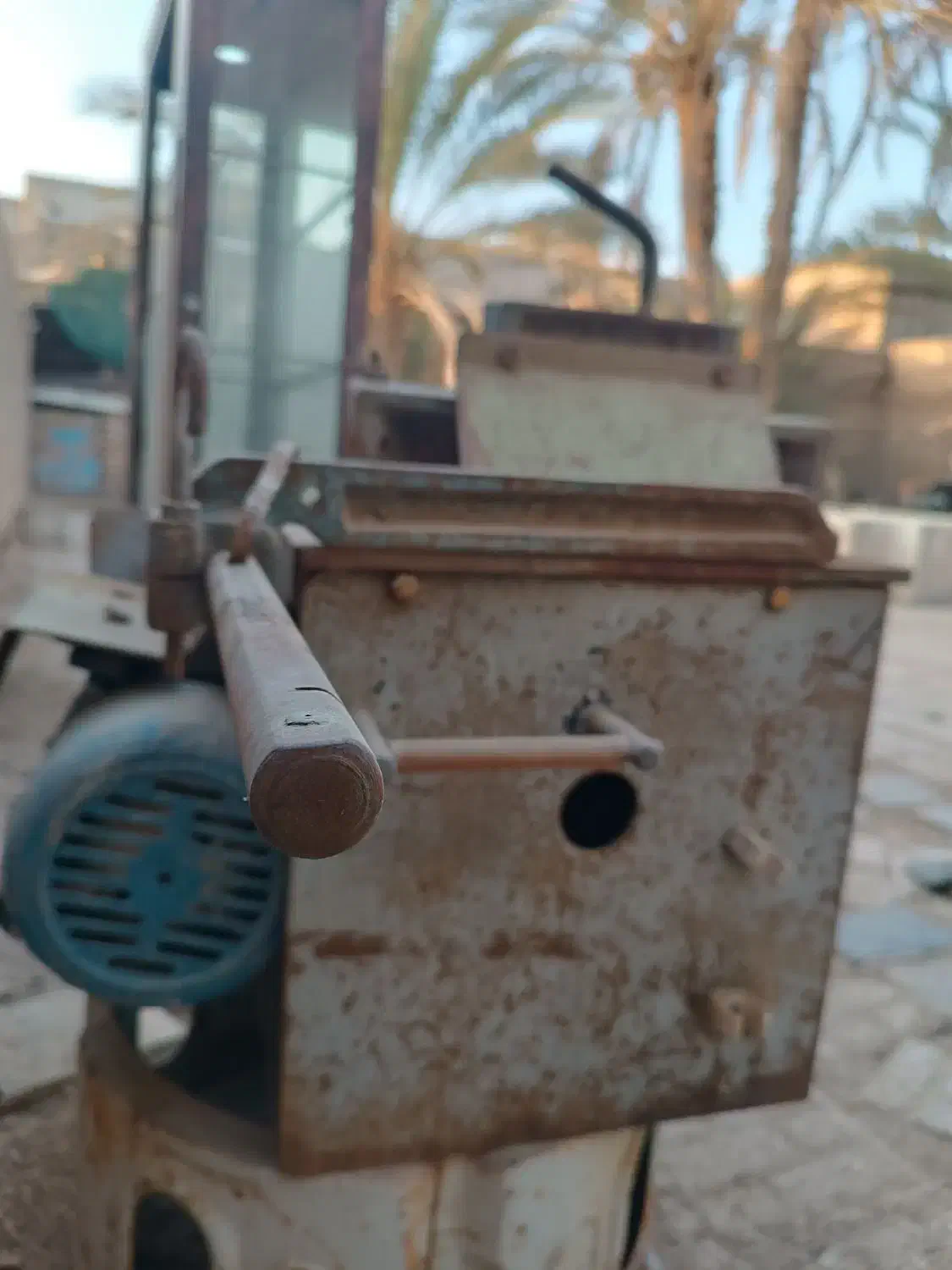 اره فارسی بر تخفیف پای معامله با خریدار واقعی|ابزارآلات|طبس, |دیوار