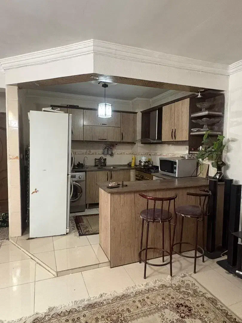 رهن فوری آپارتمان درخیابان ۹ دی|اجارهٔ آپارتمان|شاهینشهر, ۹ دی|دیوار