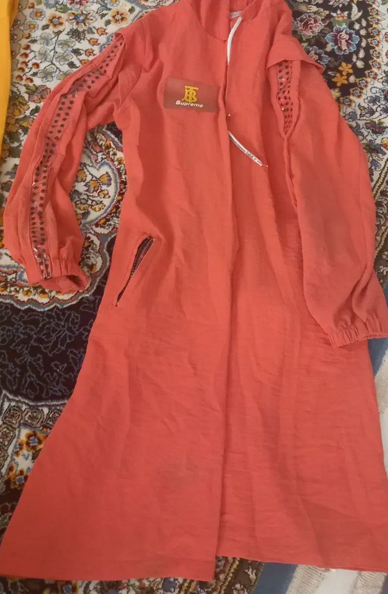 لباس دخترانه|لباس|قم, بوستان جوان|دیوار