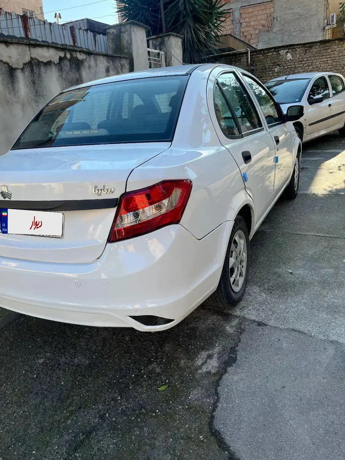 ساینا ۱۴۰۱|خودرو سواری و وانت|گرگان, |دیوار