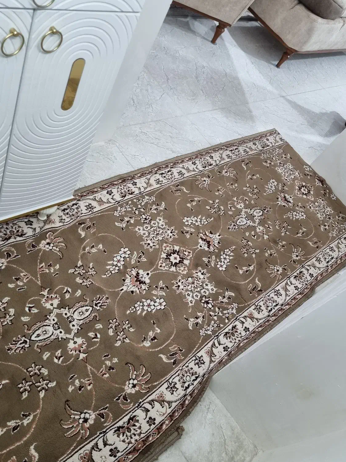 کنار فرش|فرش|کرمانشاه, |دیوار