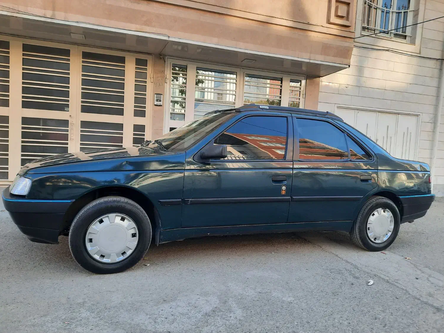 ماشین آردی خیلی تمیز وشیک|خودرو سواری و وانت|سنقر, |دیوار