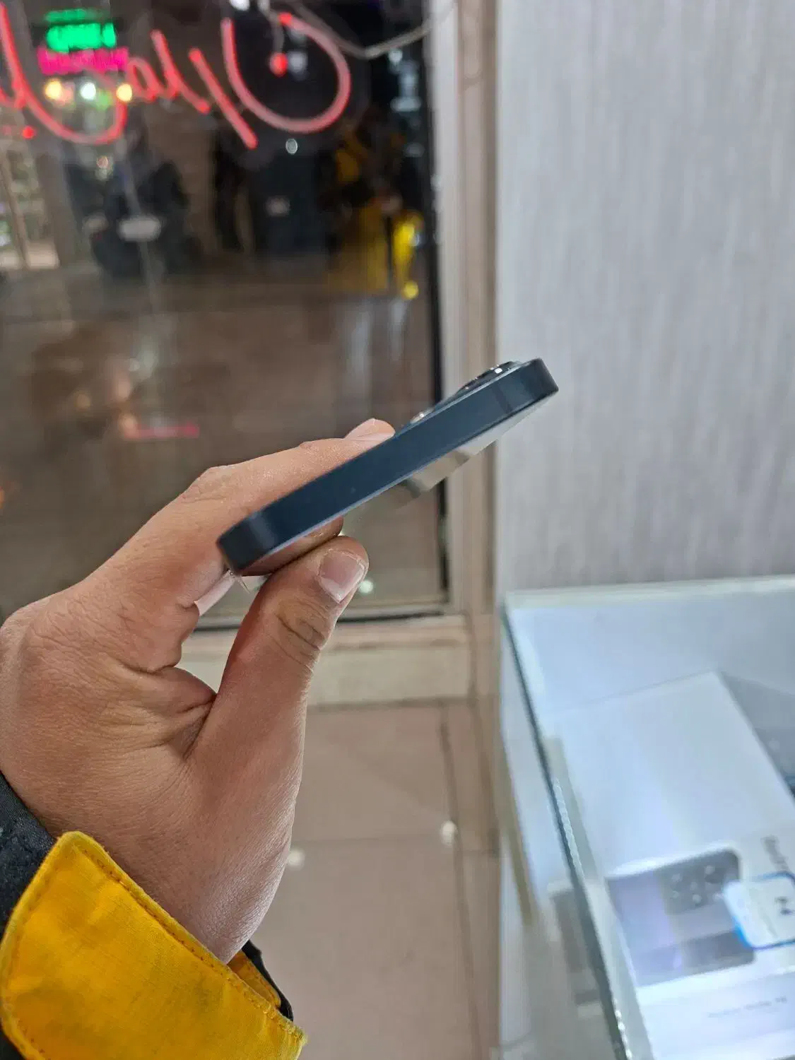 iphone 13نرمال بدون نقطه|موبایل|اراک, |دیوار