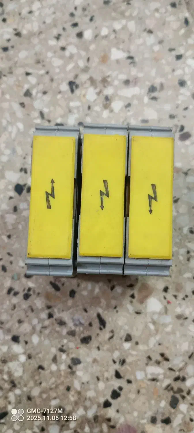 تعدای کلید اتومات و کلیدمینیاتوری|مصالح و تجهیزات ساختمان|تهران, زعفرانیه|دیوار