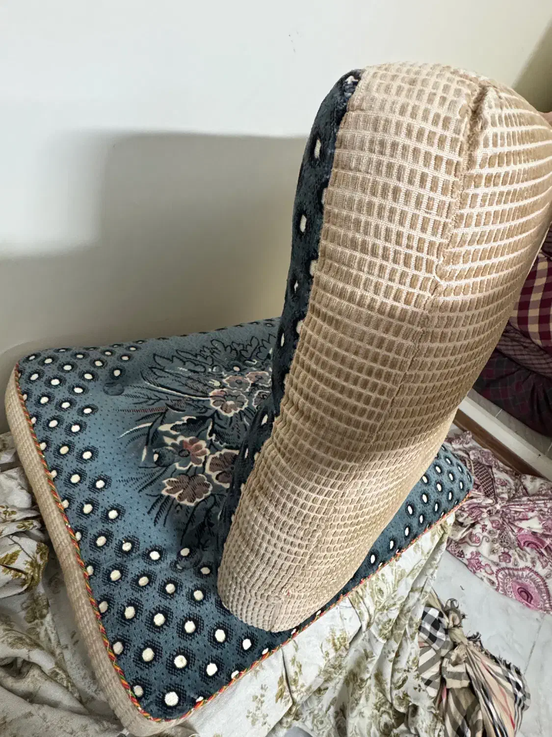 فروش پشتی قدیمی پنبه|پشتی|یزد, |دیوار