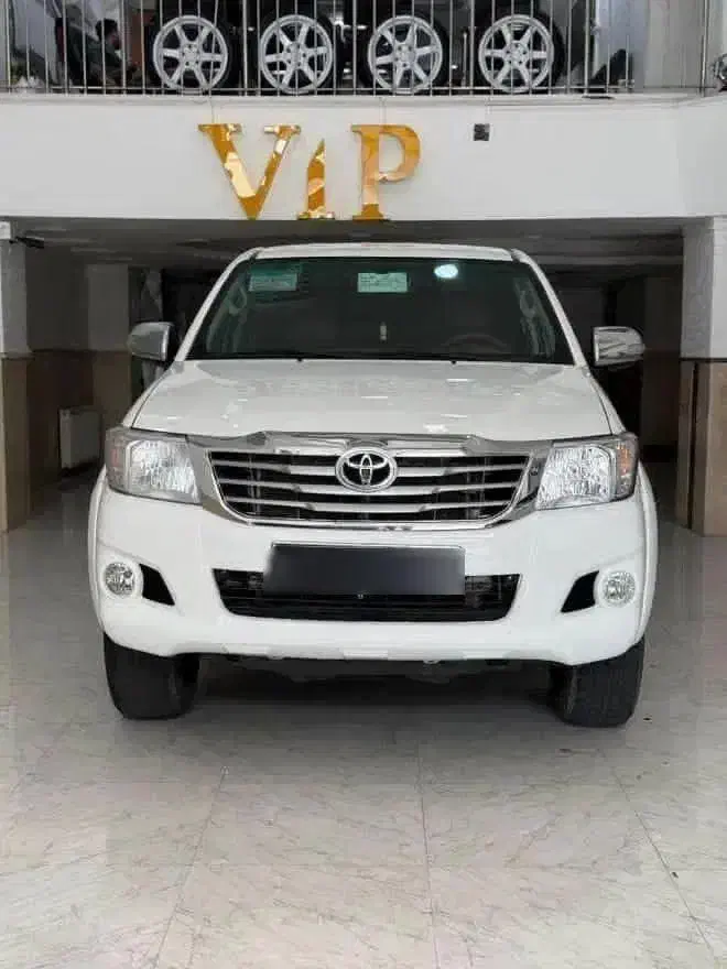 هایلوکس دو کابین ۲۰۱۵ فول عمان|خودرو سواری و وانت|تبریز, |دیوار