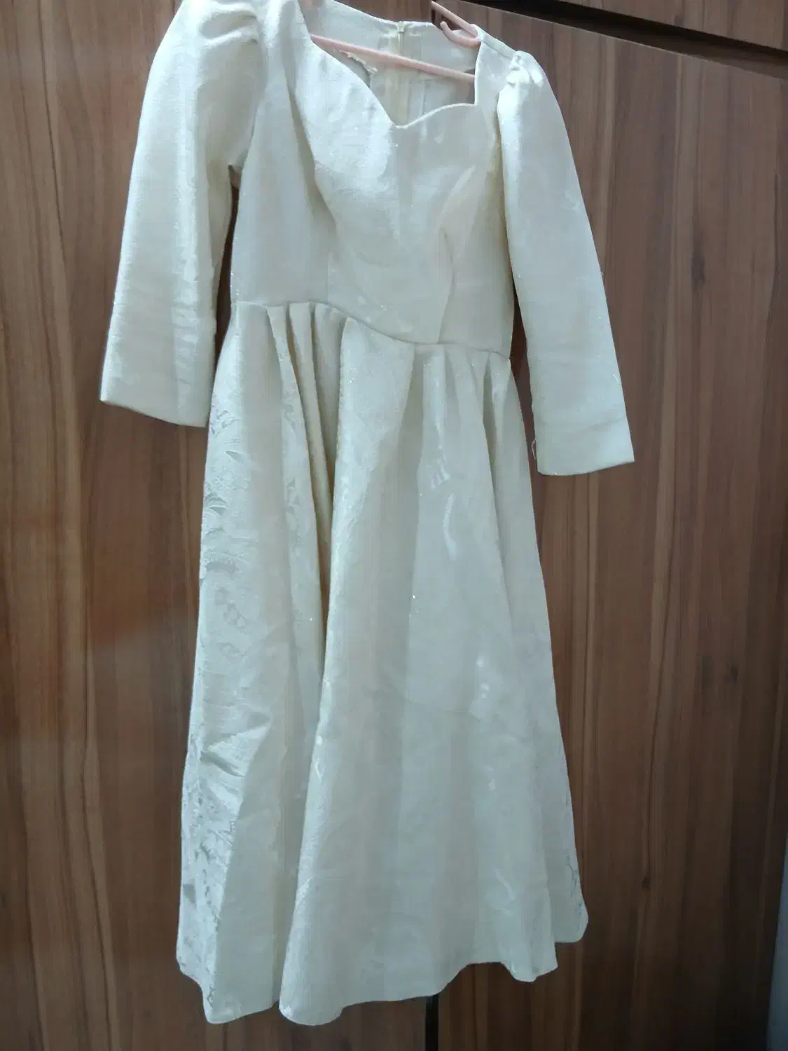 لباس مجلسی|لباس|مشهد, شهید رضوی|دیوار