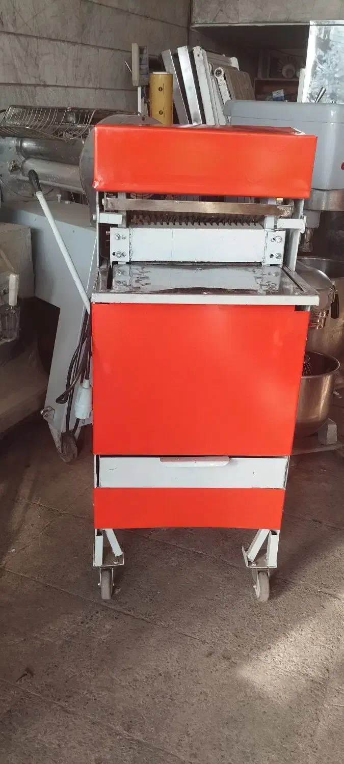 دستگاه برش نان تست نان فانتزی|کافیشاپ و رستوران|تهران, شهرک فردوس (حسینی)|دیوار