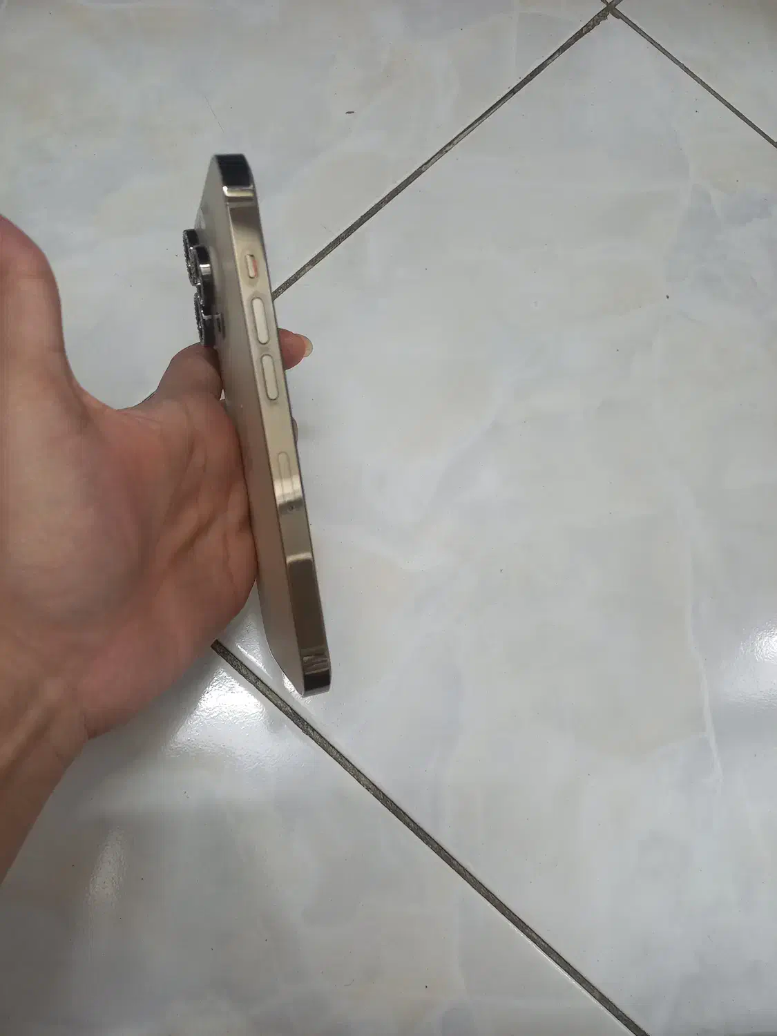 iphone 14pro|موبایل|مشهد, هنرور|دیوار