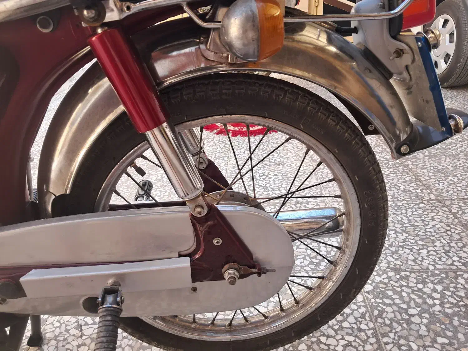 موتور وایدی ژاپن مدل ۷۷ بی نظیر|موتورسیکلت|خمینی‌شهر, |دیوار