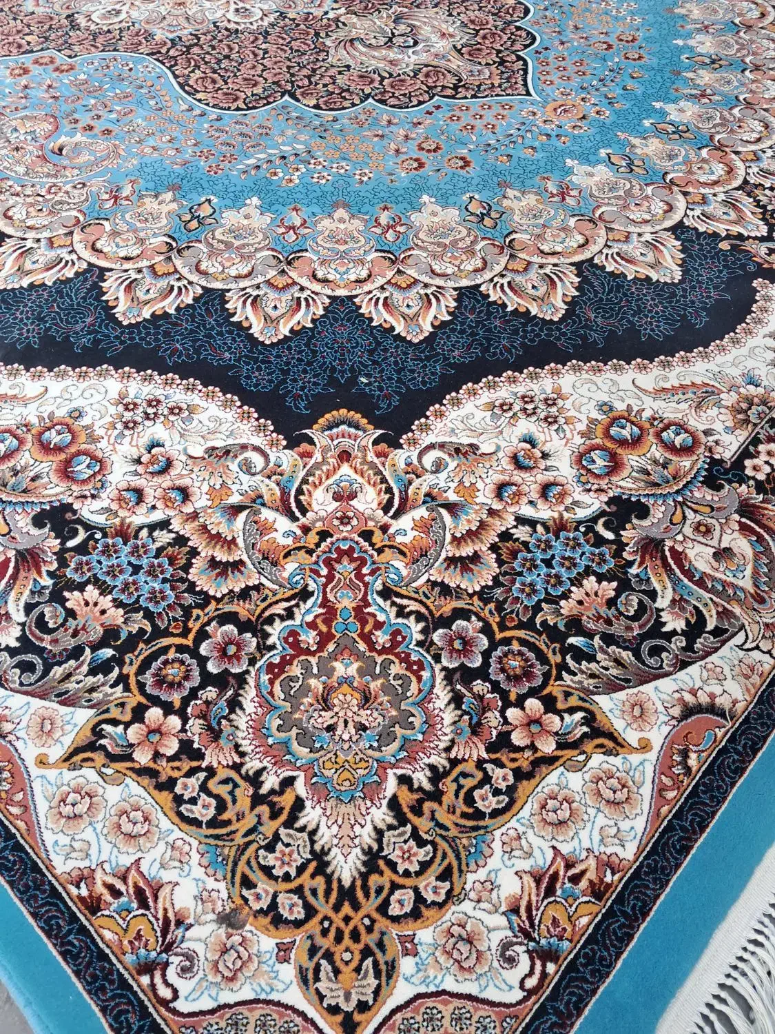 ۱۲متری ۷۰۰شانه تراکم ۲۵۵۰|فرش|ورامین, خیر آباد|دیوار